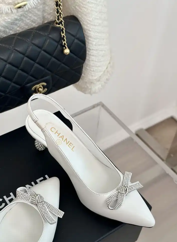 hype Chanel High Heels