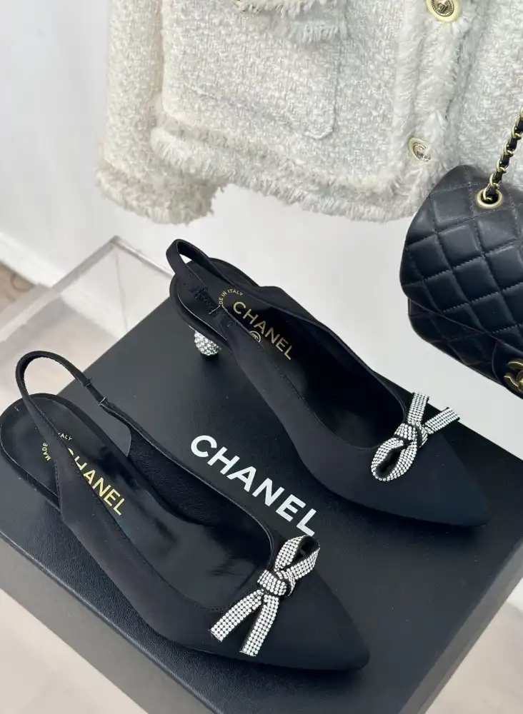 hype Chanel High Heels