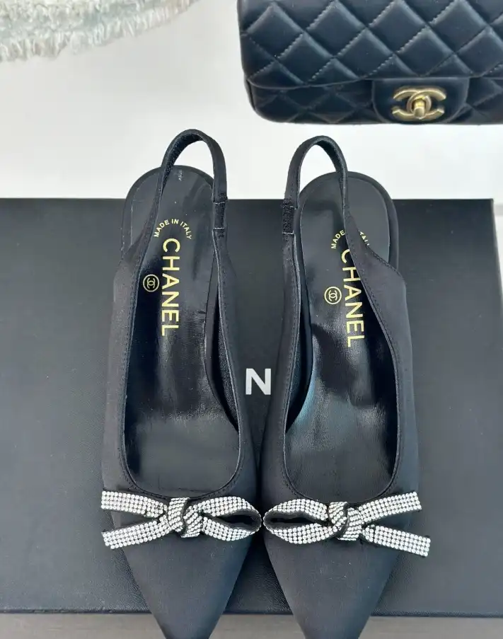 hype Chanel High Heels