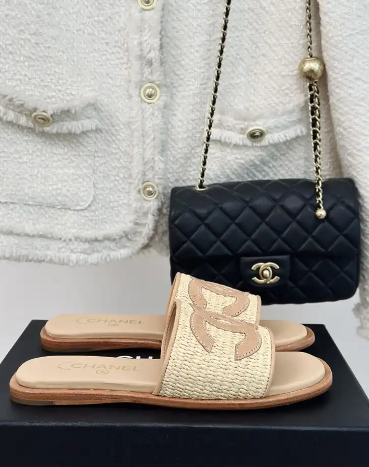 hype Chanel Slippers