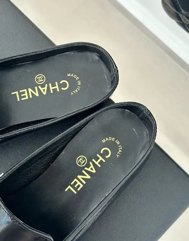 hype Chanel Leather Shoes