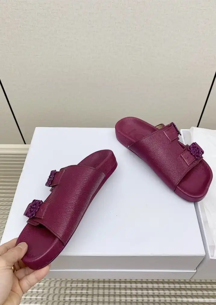 hype Loewe Slippers