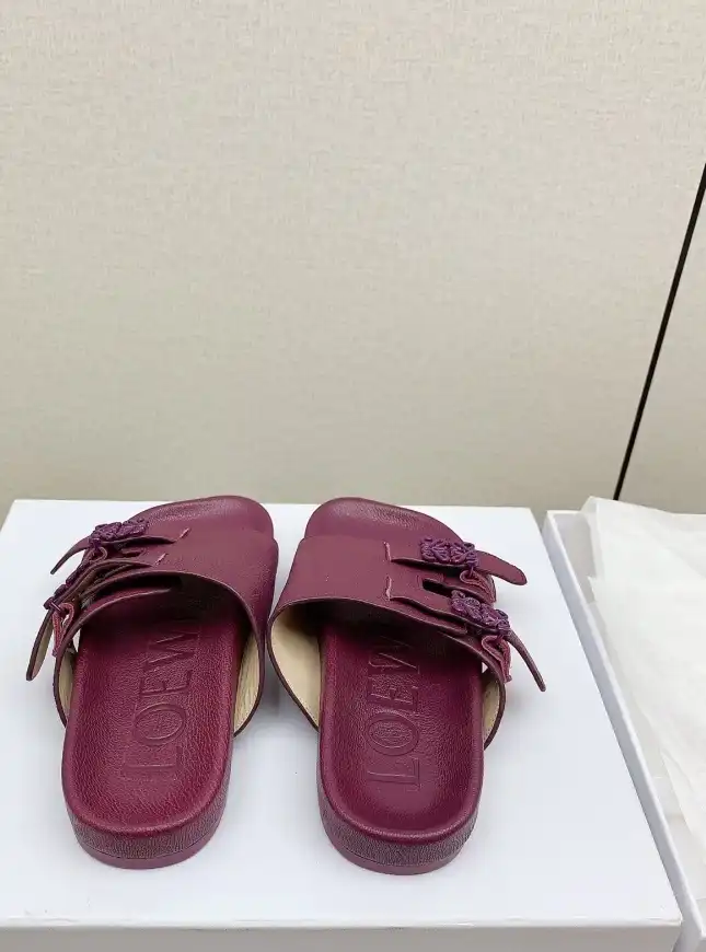 hype Loewe Slippers