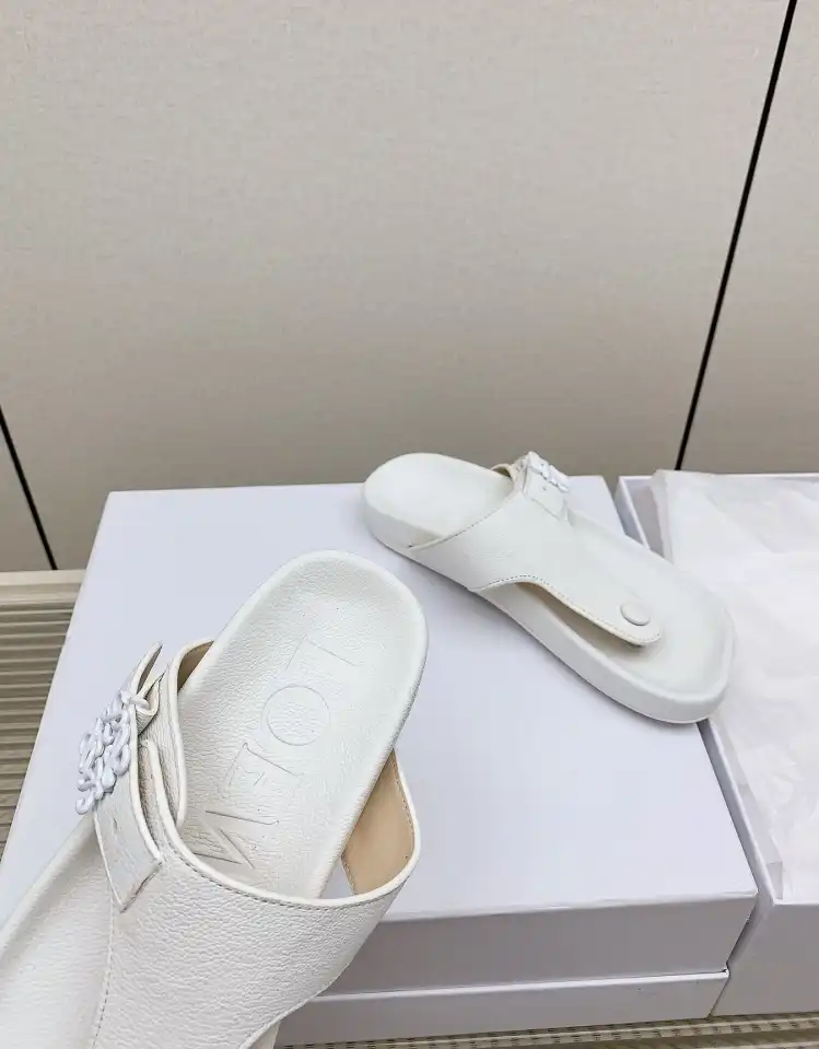 hype Loewe Slippers