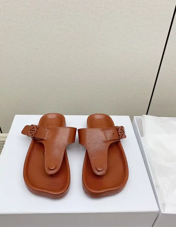 hype Loewe Slippers