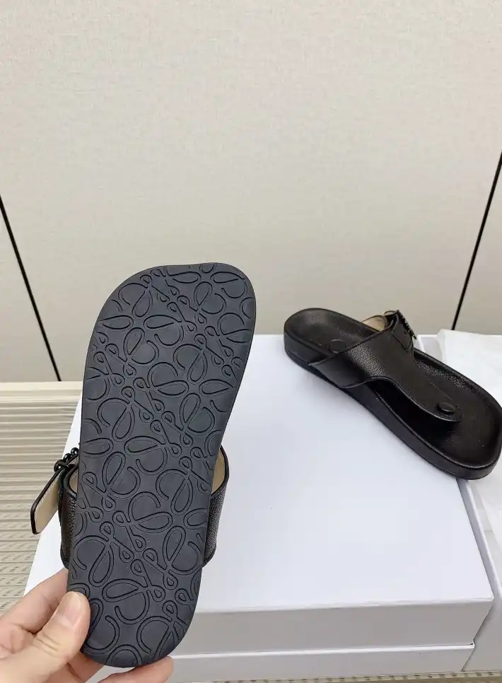 hype Loewe Slippers