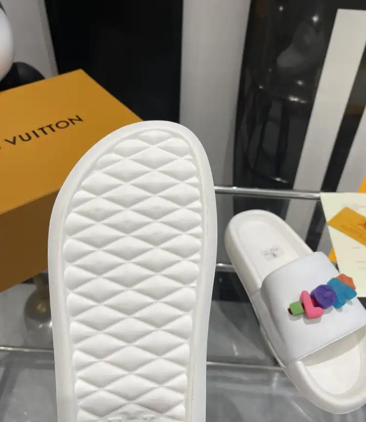 hype LV Slippers