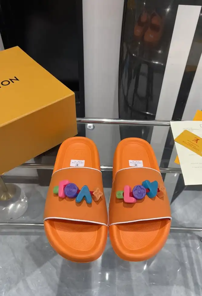 hype LV Slippers