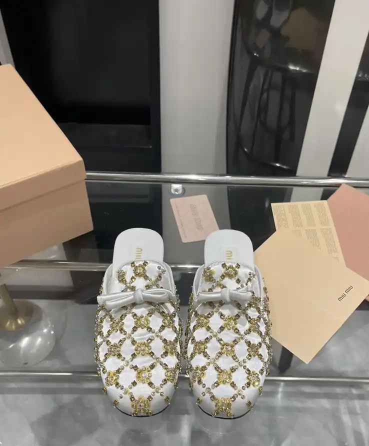 hype Miu Miu Slippers