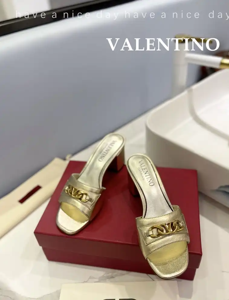 hype Valentino Slippers