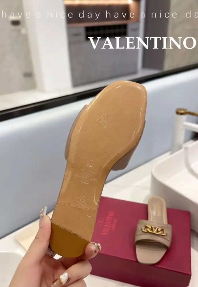 hype Valentino Slippers