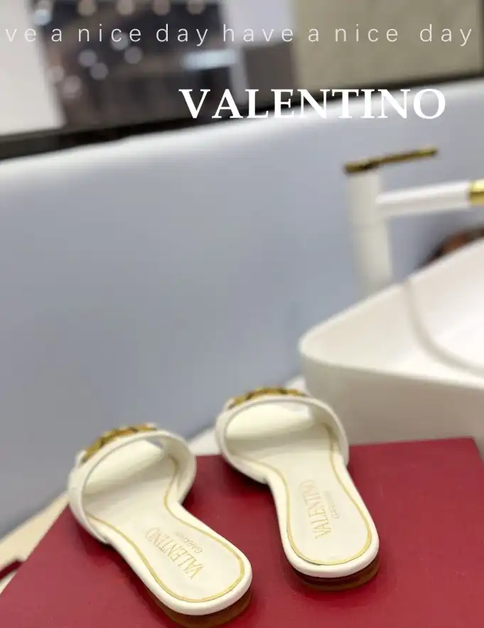 hype Valentino Slippers