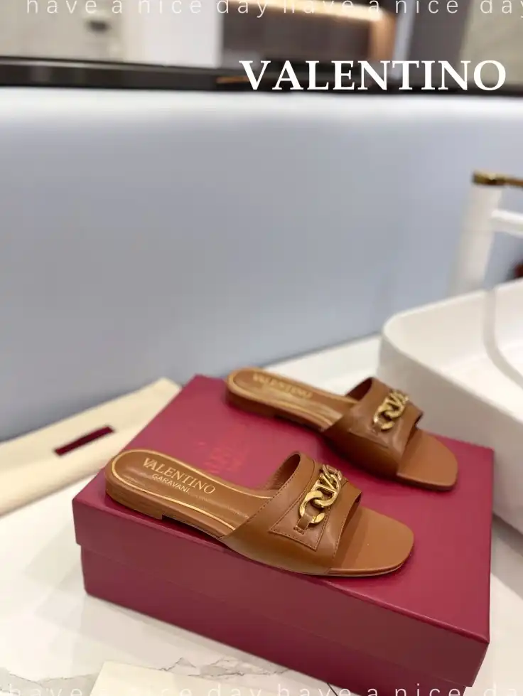 hype Valentino Slippers