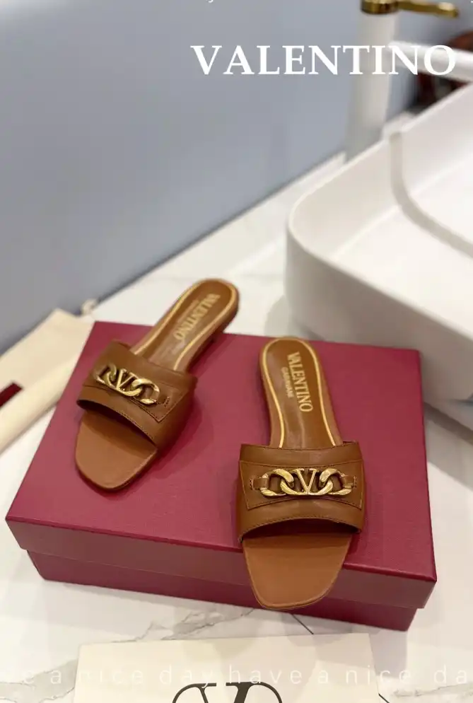 hype Valentino Slippers