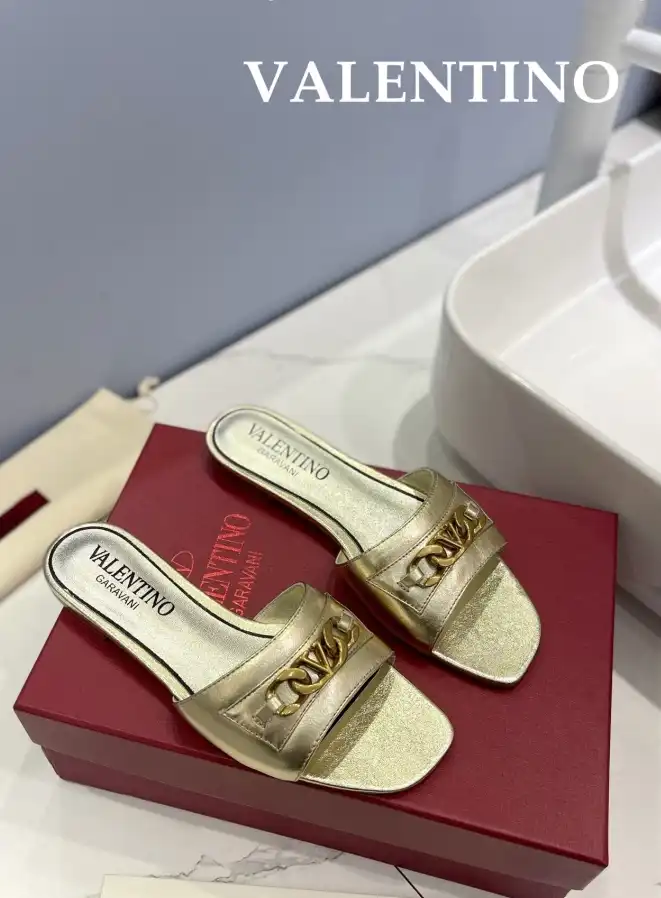 hype Valentino Slippers