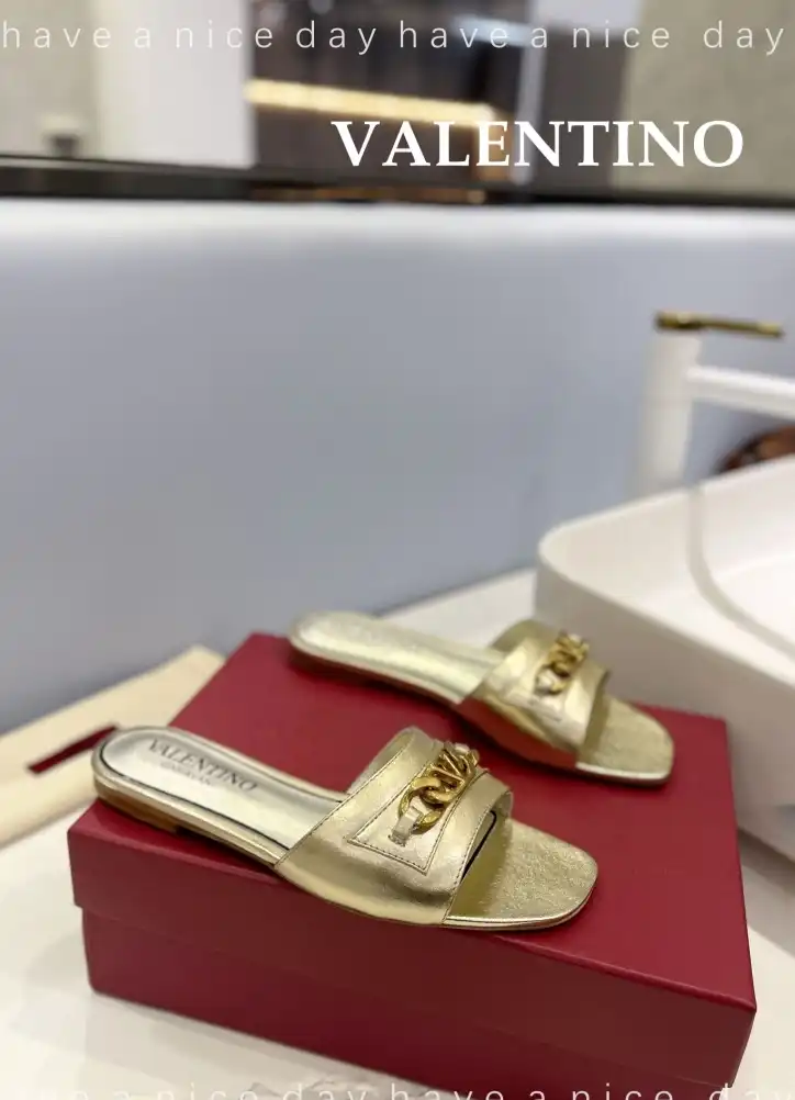 hype Valentino Slippers