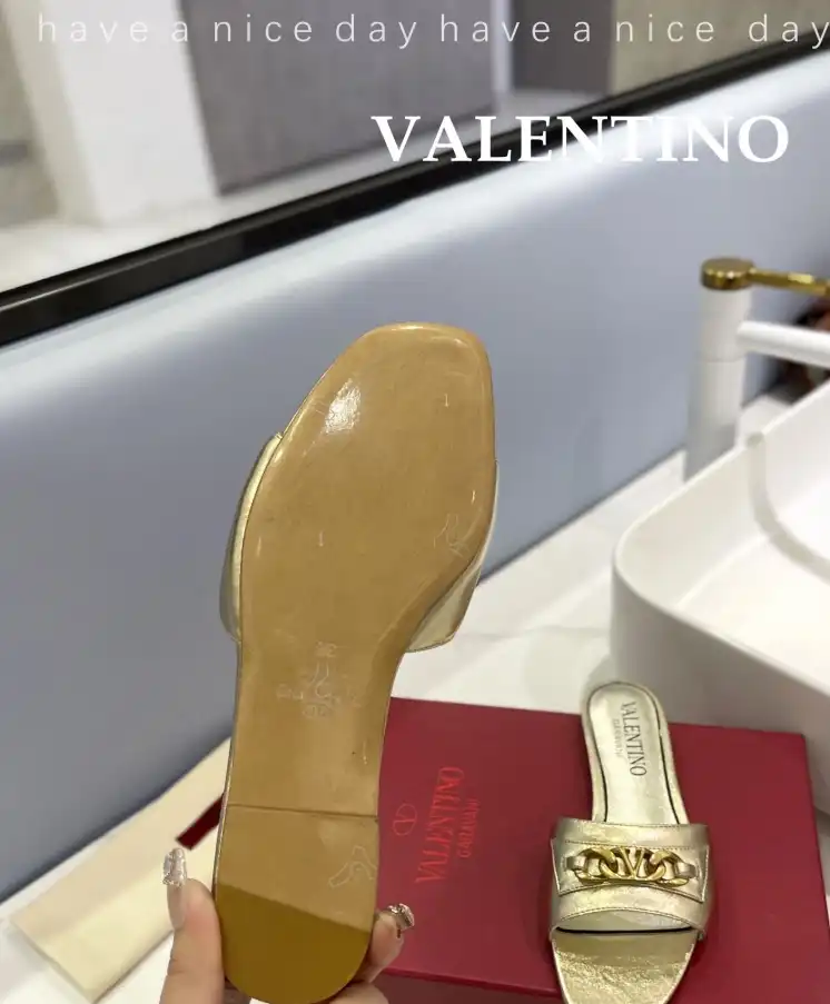 hype Valentino Slippers