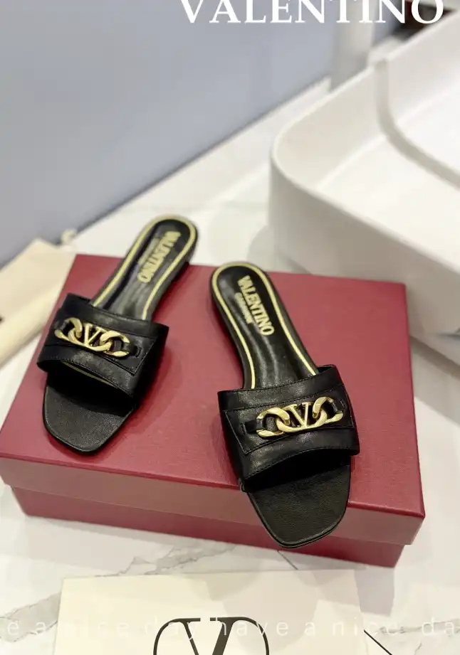 hype Valentino Slippers