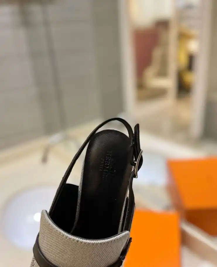 hype Hermes Slippers