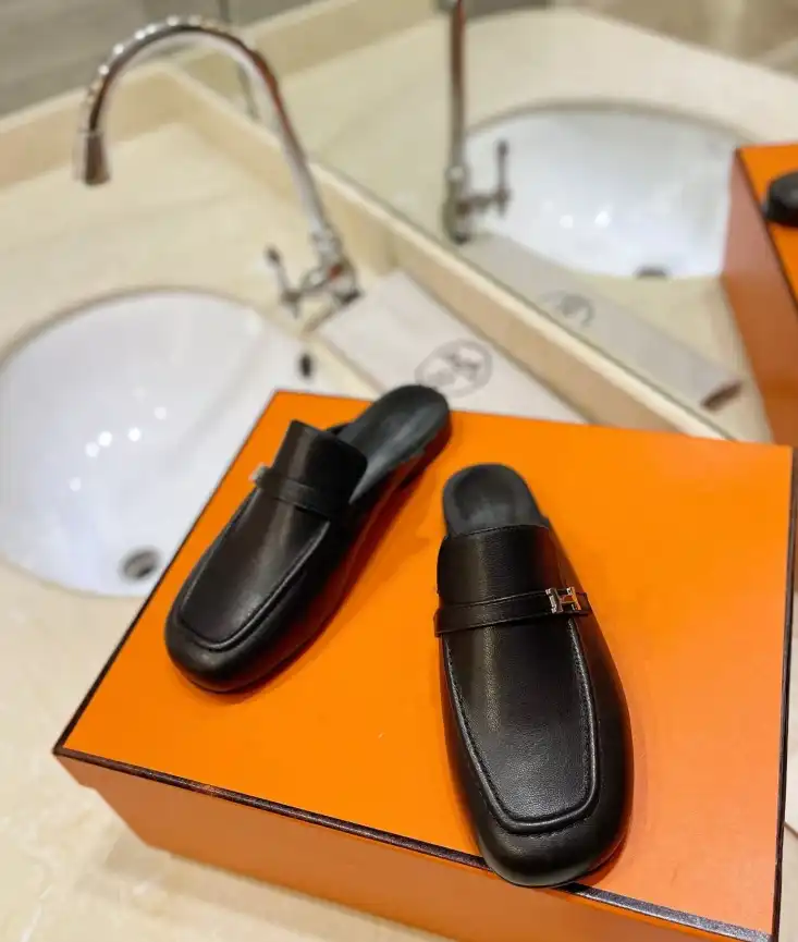 hype Hermes Slippers