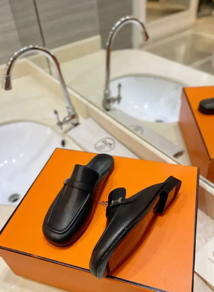 hype Hermes Slippers