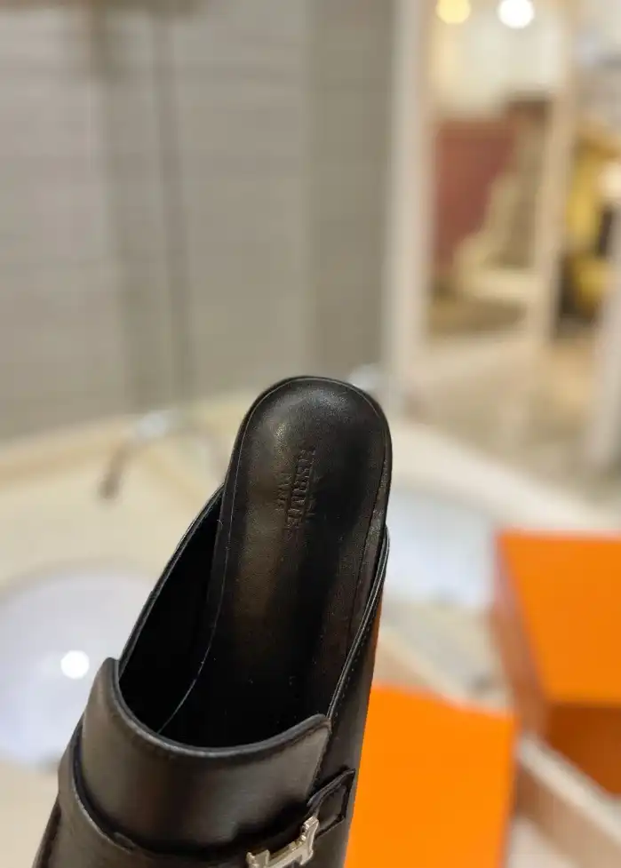 hype Hermes Slippers