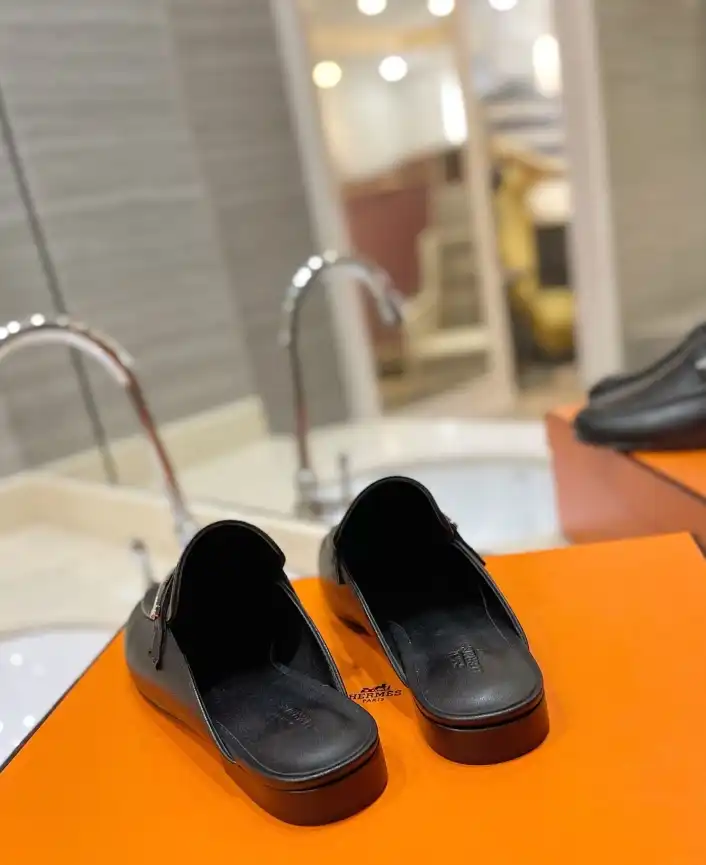 hype Hermes Slippers