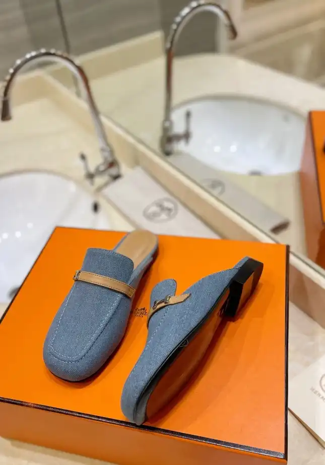 hype Hermes Slippers