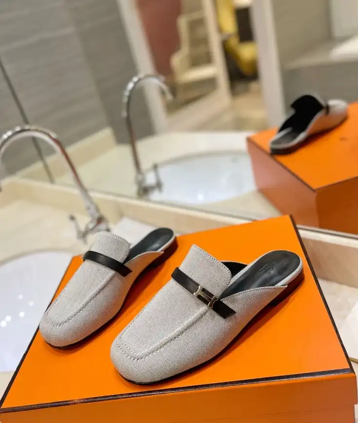 hype Hermes Slippers