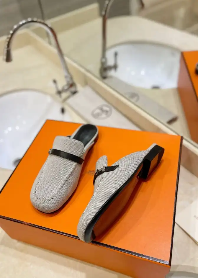 hype Hermes Slippers