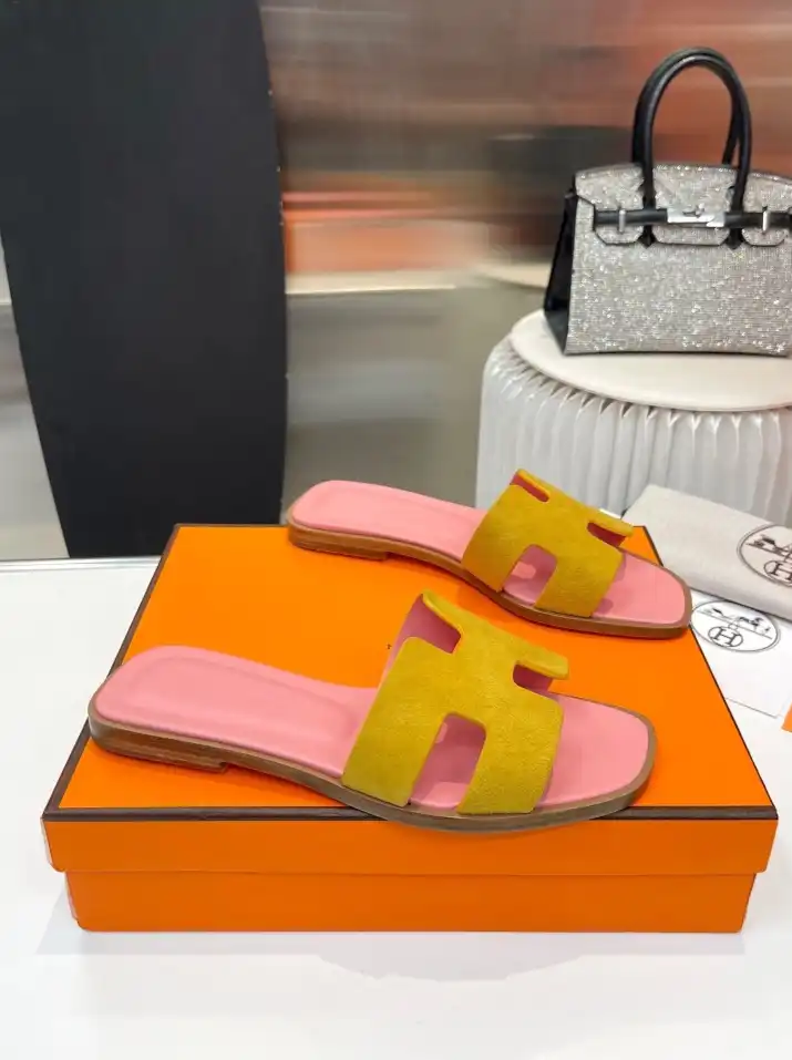 hype Hermes Slippers