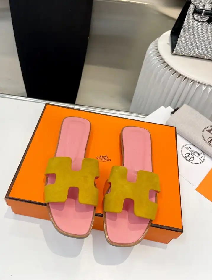 hype Hermes Slippers