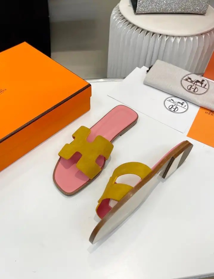 hype Hermes Slippers