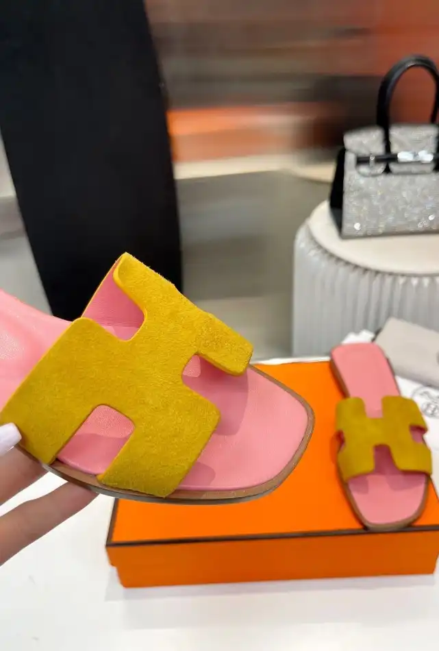 hype Hermes Slippers