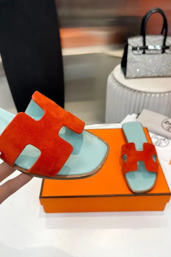 hype Hermes Slippers