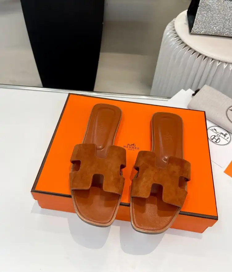 hype Hermes Slippers