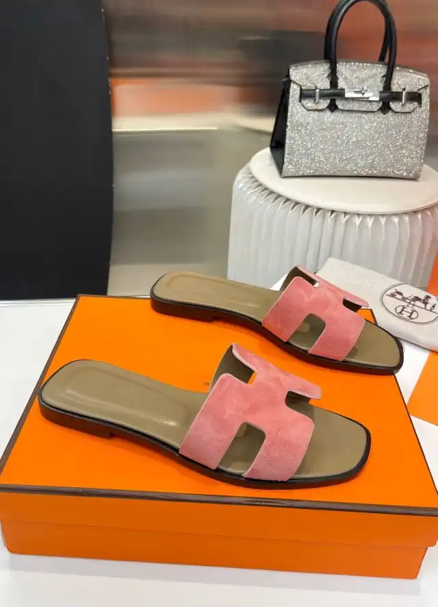 hype Hermes Slippers