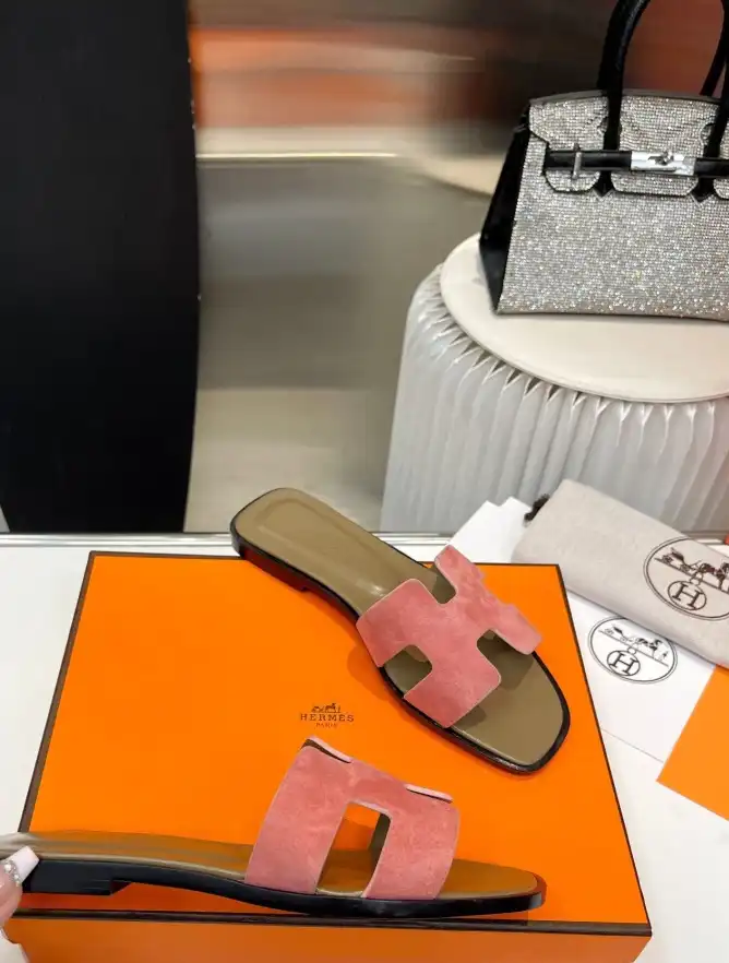 hype Hermes Slippers