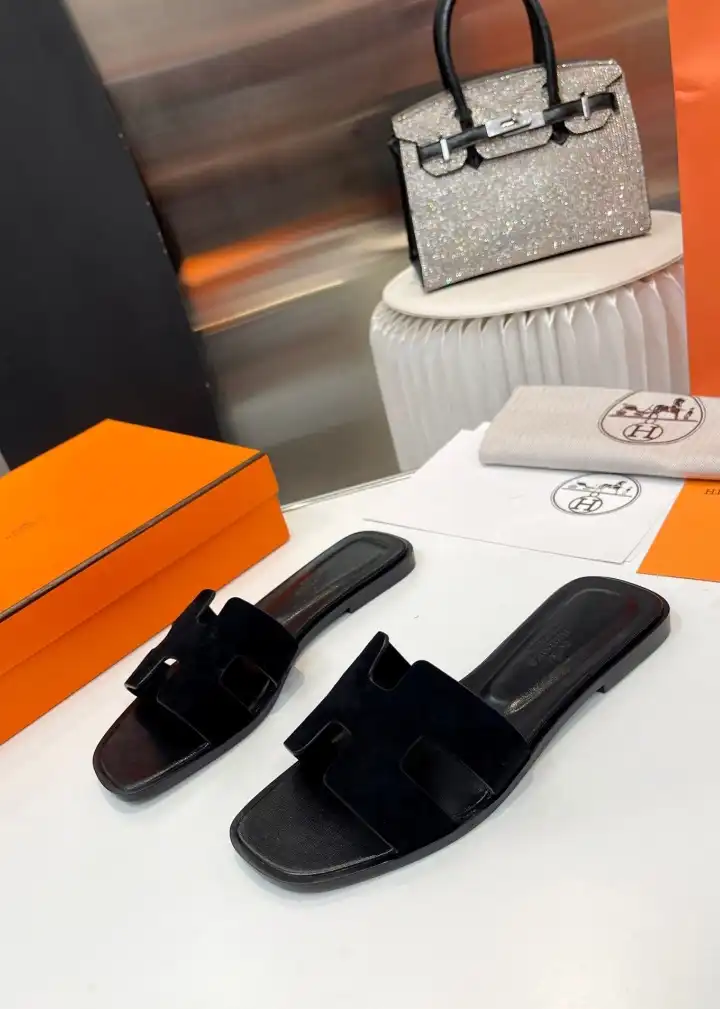 hype Hermes Slippers