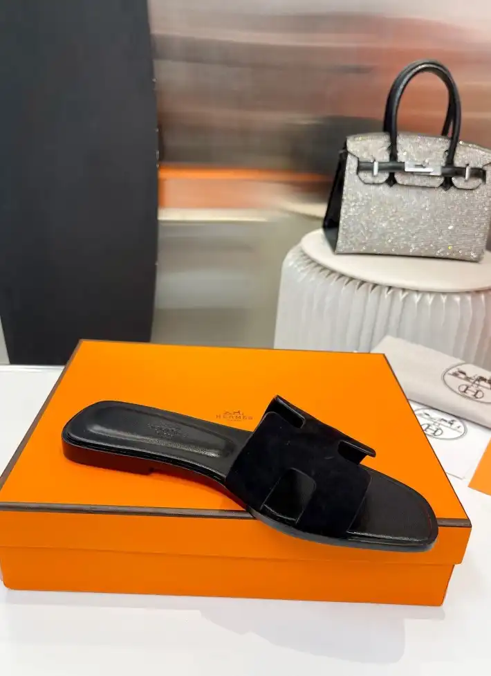 hype Hermes Slippers