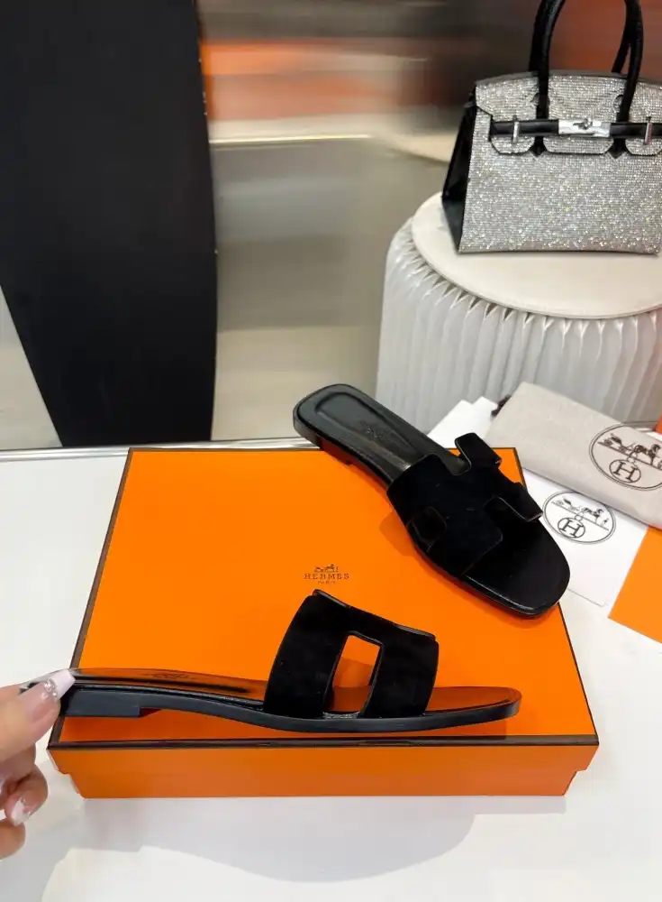 hype Hermes Slippers