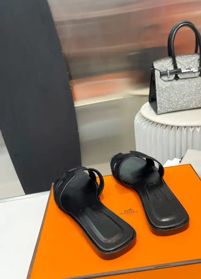 hype Hermes Slippers