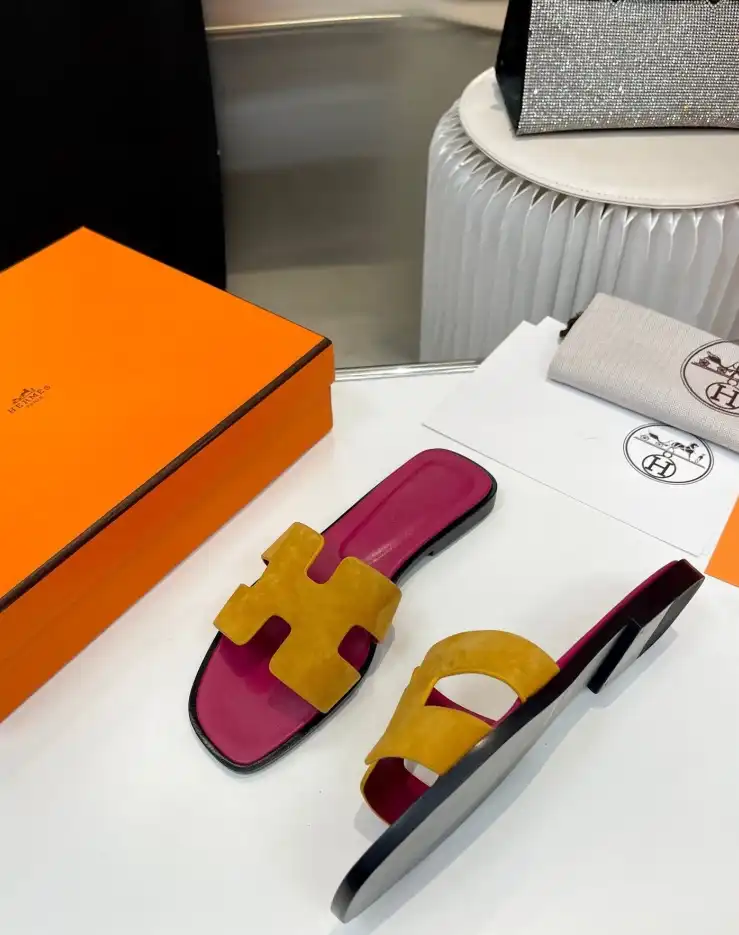 hype Hermes Slippers