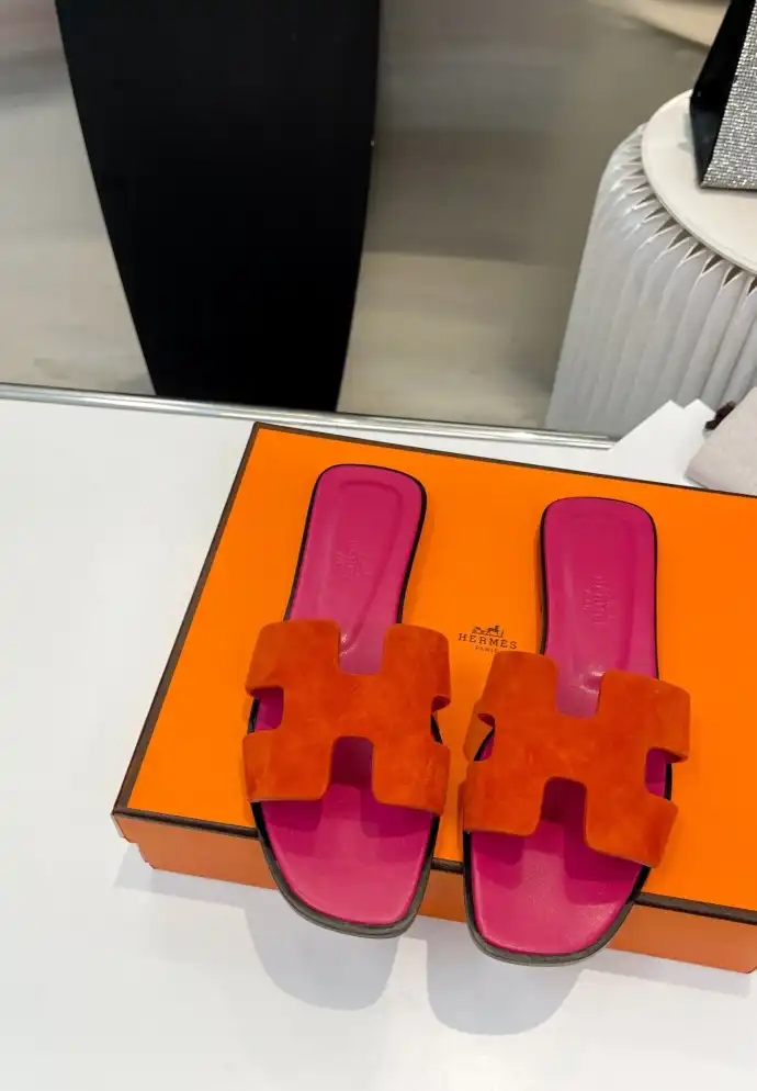 hype Hermes Slippers