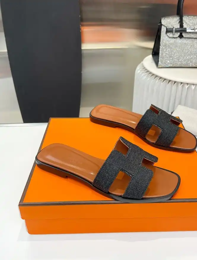 hype Hermes Slippers