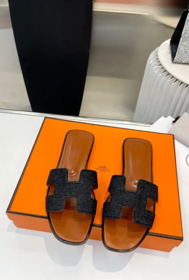 hype Hermes Slippers