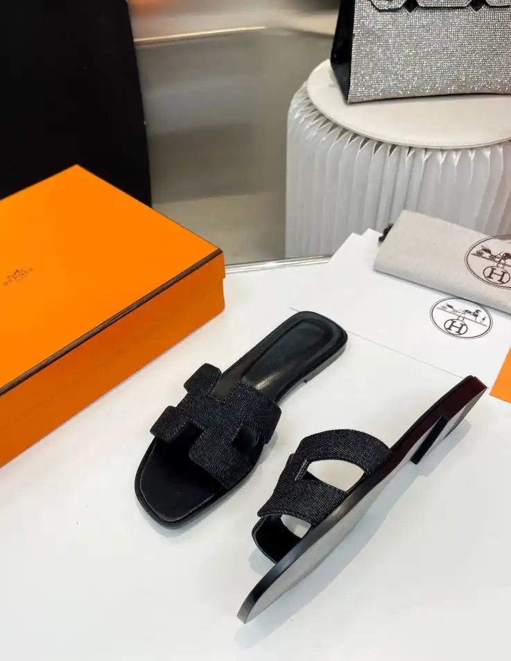 hype Hermes Slippers