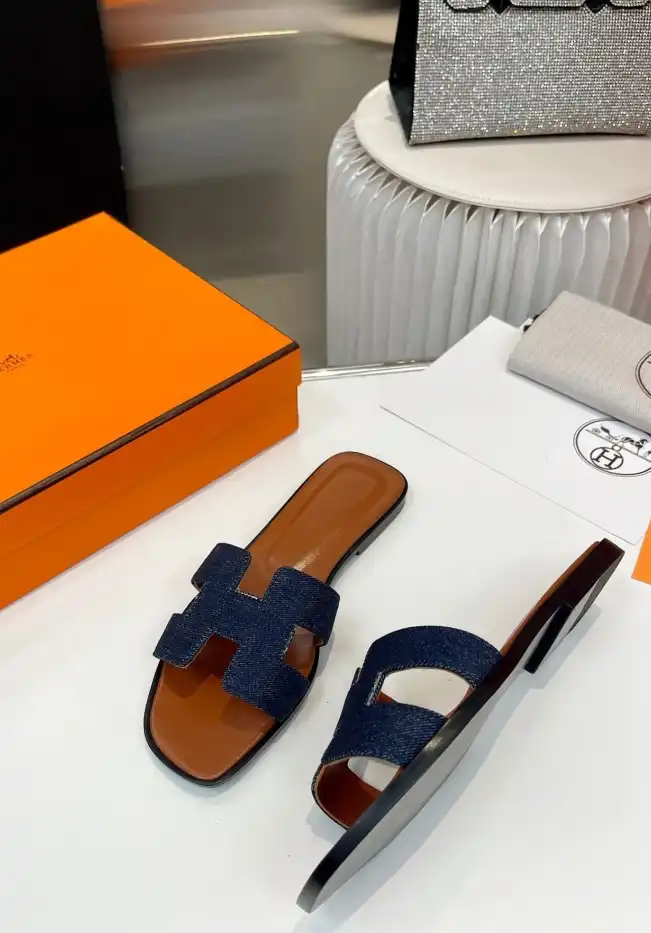 hype Hermes Slippers