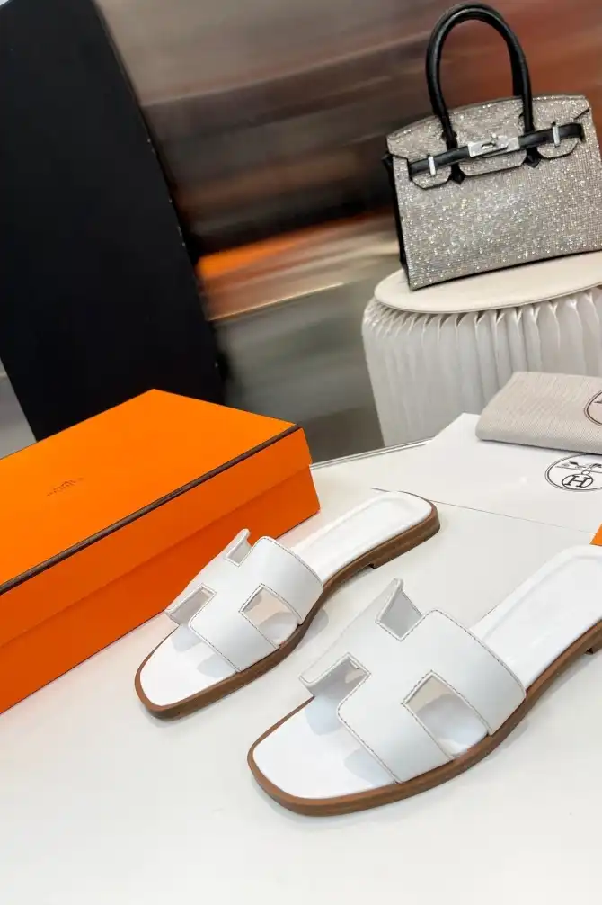 hype Hermes Slippers