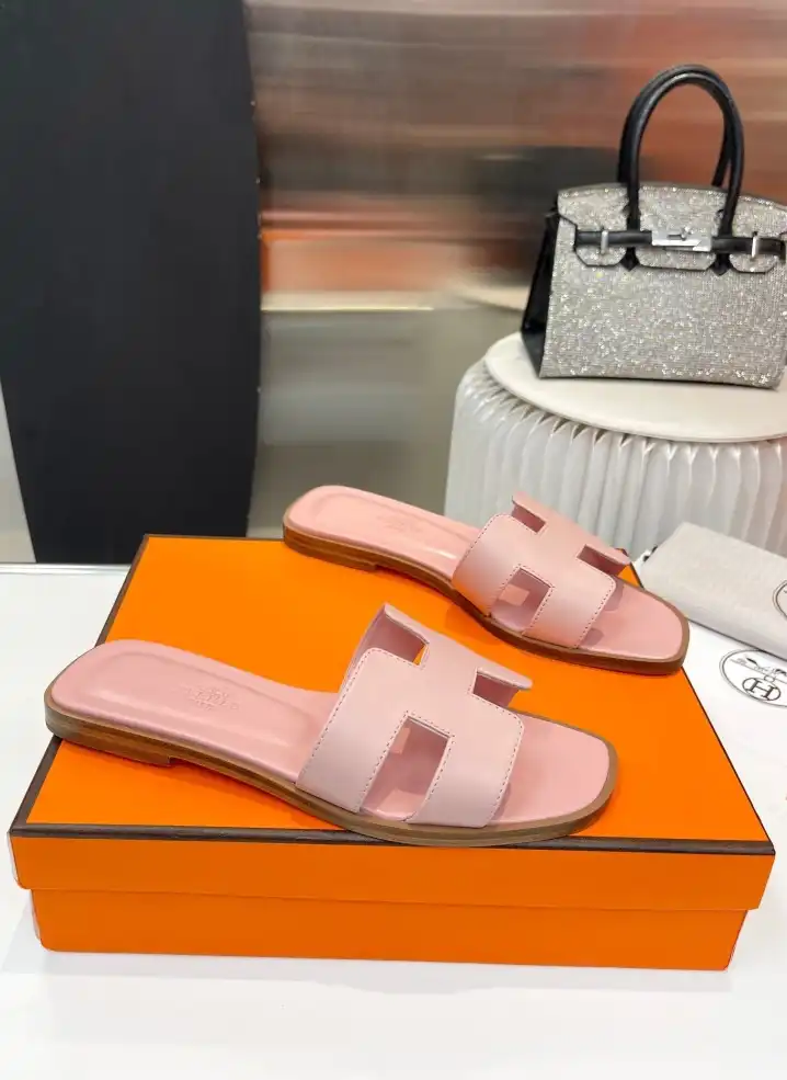 hype Hermes Slippers